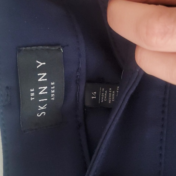 Whitehouseblackmarket pants - Picture 4 of 5